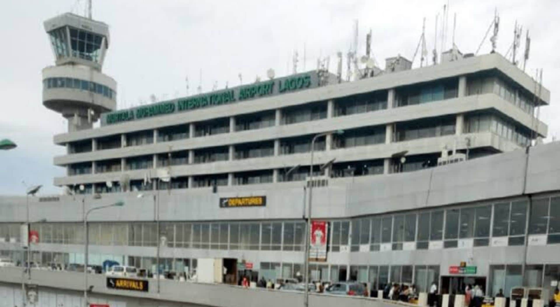 iom airport arrivals departures