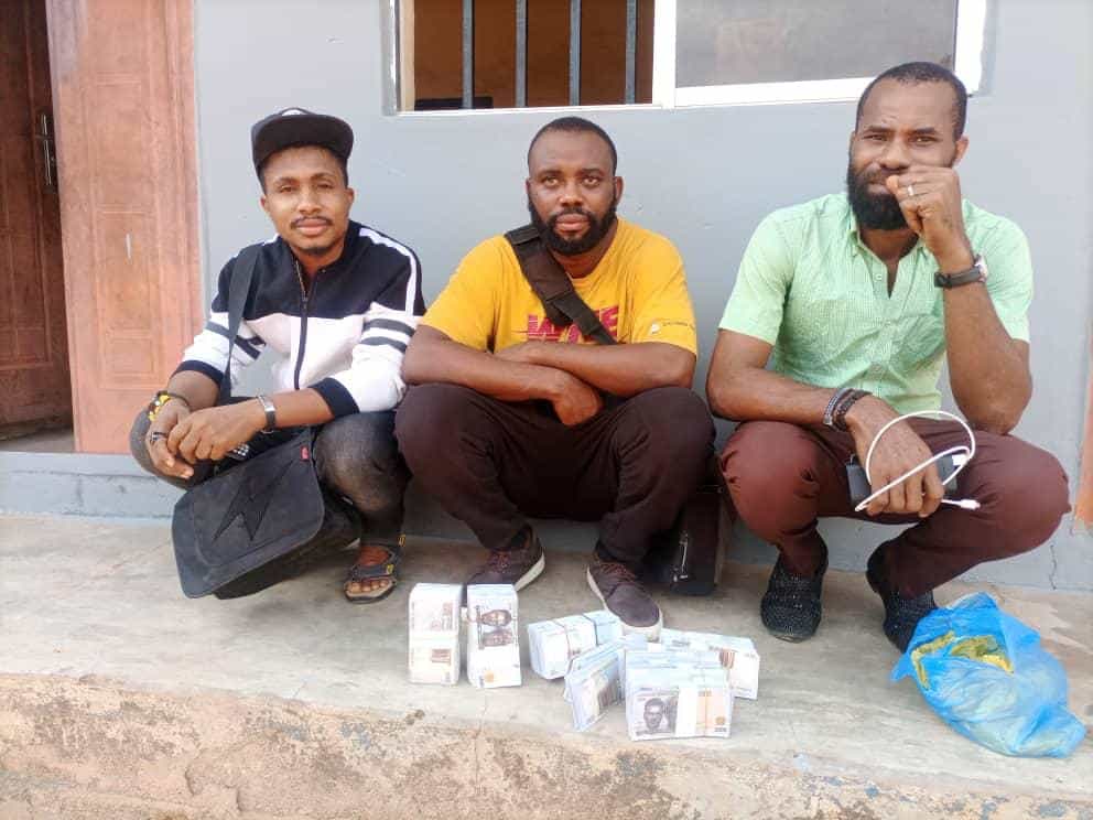 40f323f8 2aec 47dd 9d14 378105a4f28e 1 40f323f8 2aec 47dd 9d14 378105a4f28e 1