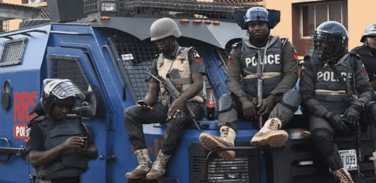 Security operatives arrested for kidnapping | AIT LIVE