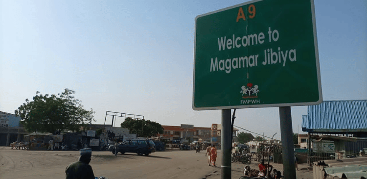 Nigeria opens borders with neighbouring Niger Republic | AIT LIVE