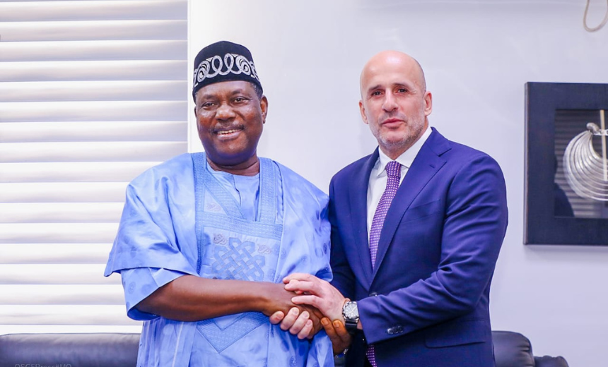 AIT-IMAGES - SGF George Akume/Canadian High Commissioner to Nigeria, Dr. Jamie Christoff