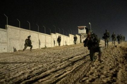 AIT-IMAGES - IIsrael seizes Gaza's entire border