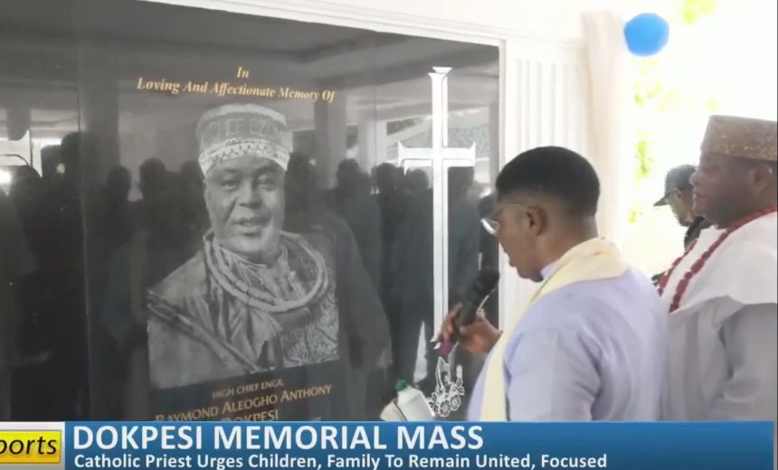 AIT-IMAGES - Dokpesi At First Memorial Mass