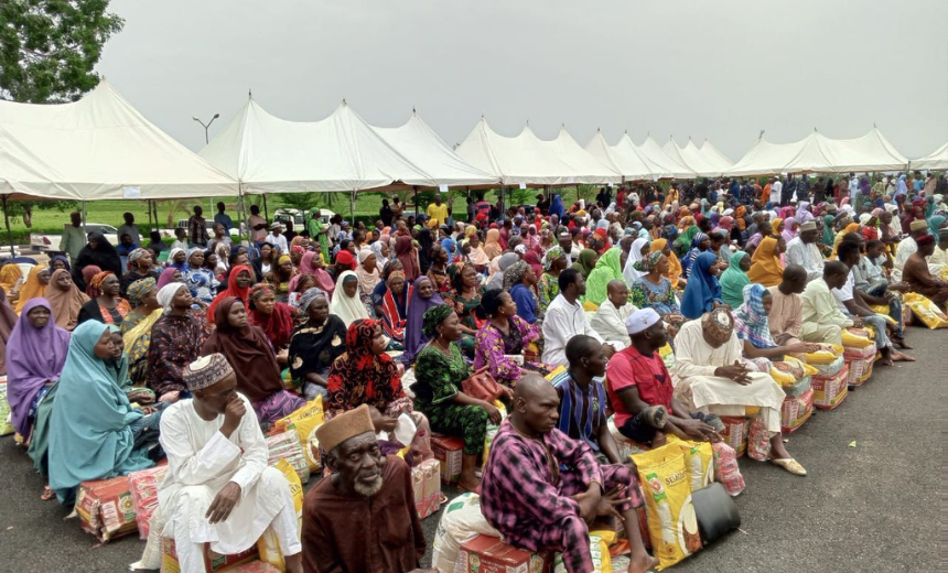 AIT-IMAGES - Oluremi Tinubu distributes food items to 600 vulnerable persons in Nasarawa