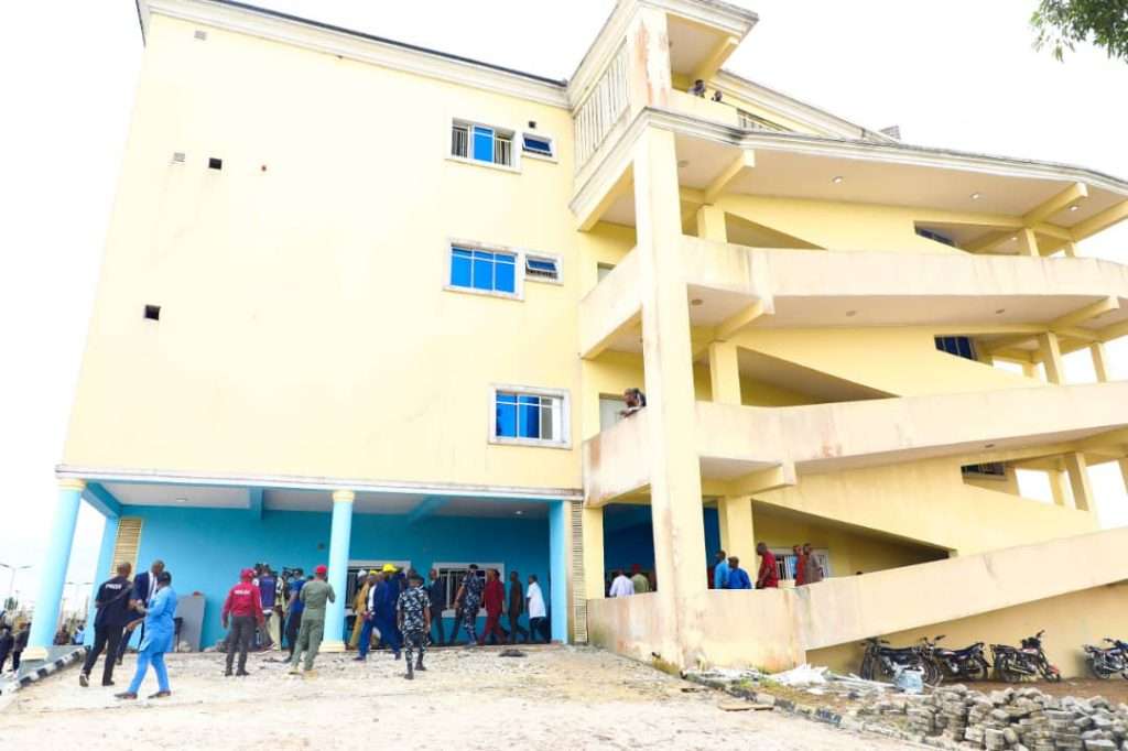 674972fa 4b00 4a85 82e5 7aa1b04adf66