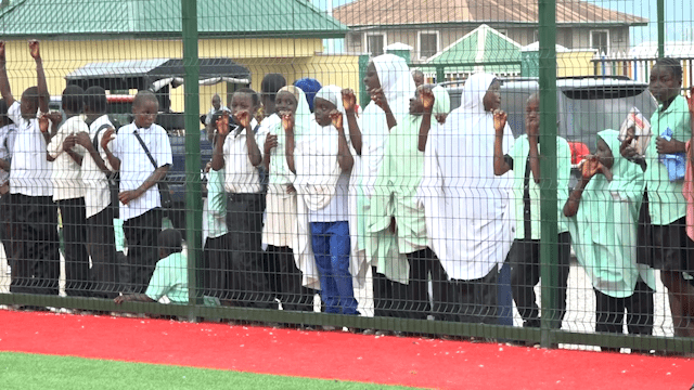 Sequence 01.00 09 01 11.Still073