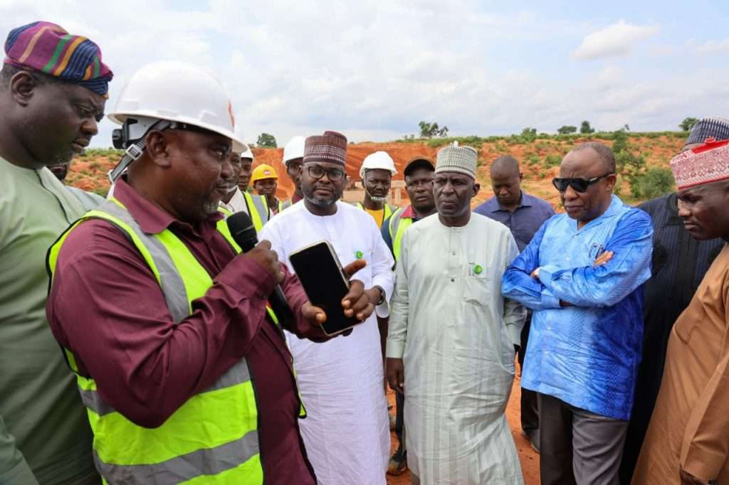 e54ef205 5d21 4094 8694 408f77356a94