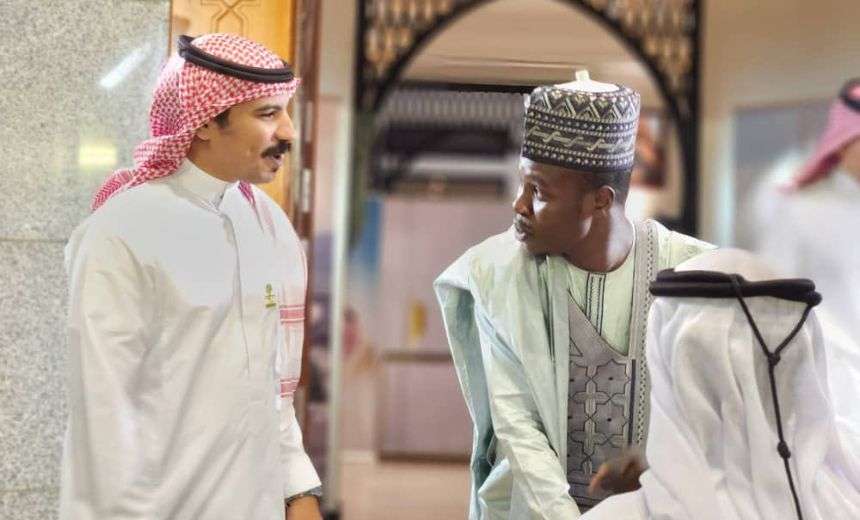 AIT IMAGES 9 8 AIT IMAGES 9 8