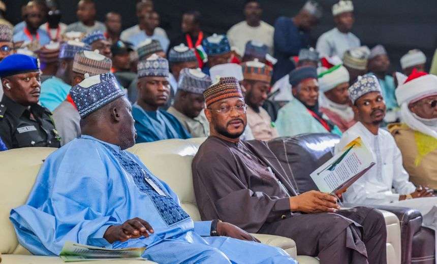 AIT IMAGES 2 8 AIT IMAGES 2 8