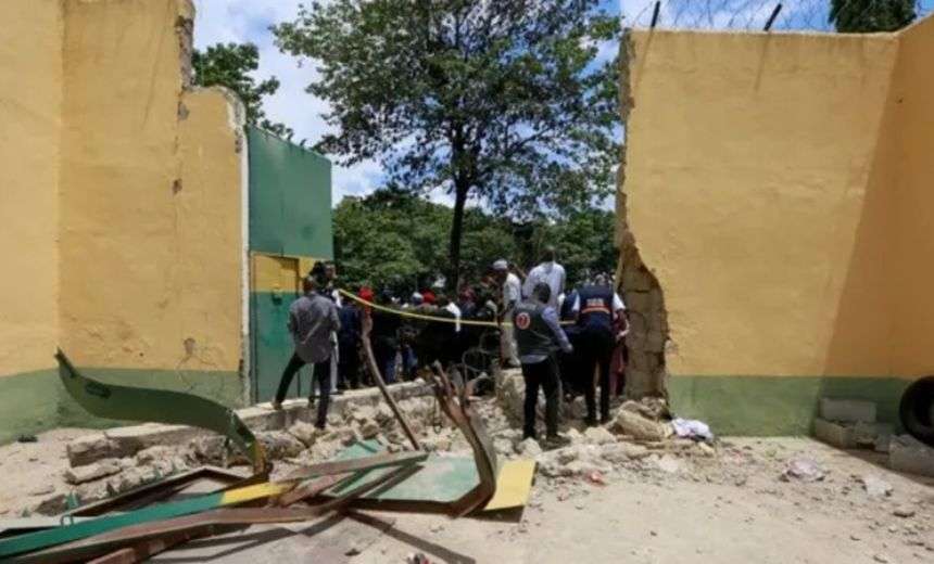 AIT IMAGES 2 8 AIT IMAGES 2 8