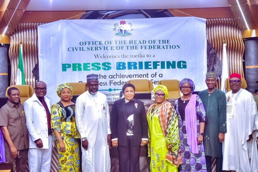 1b26dd49 7ffb 474e 804c 246741a2665c