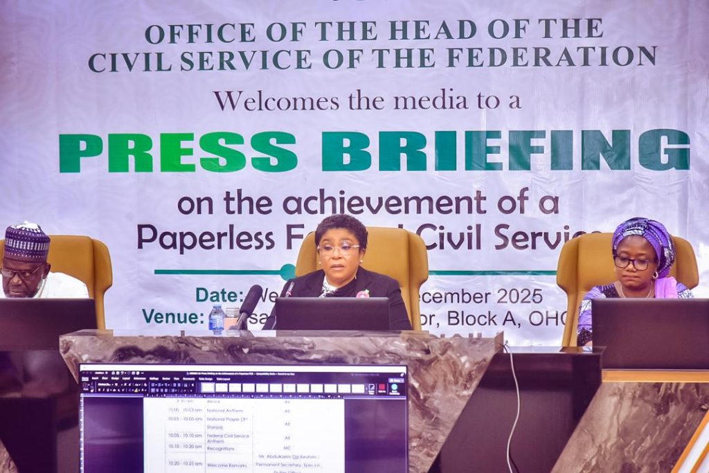 44d22350 4656 49e3 86c5 6e4bf3093684 44d22350 4656 49e3 86c5 6e4bf3093684