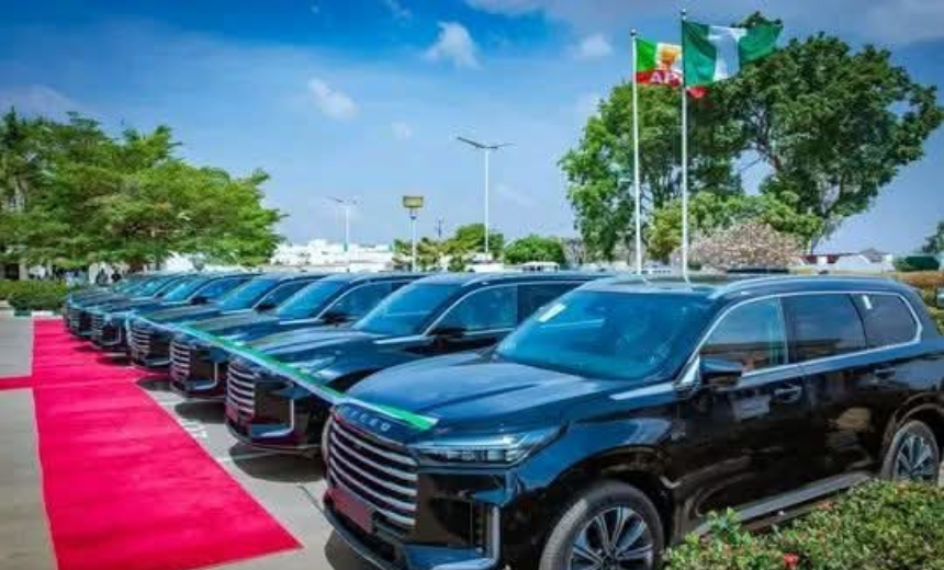 AIT IMAGES 20 AIT IMAGES 20