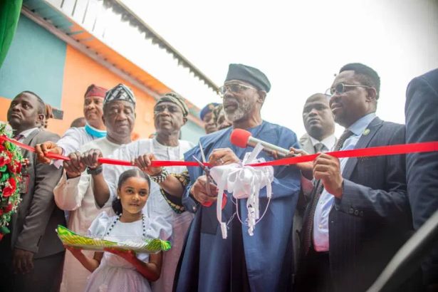 Chief of Staff to the President commissioning the plant